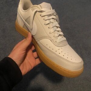 Nike Court Vision Low Next Nature in B GRADE Size 8.5